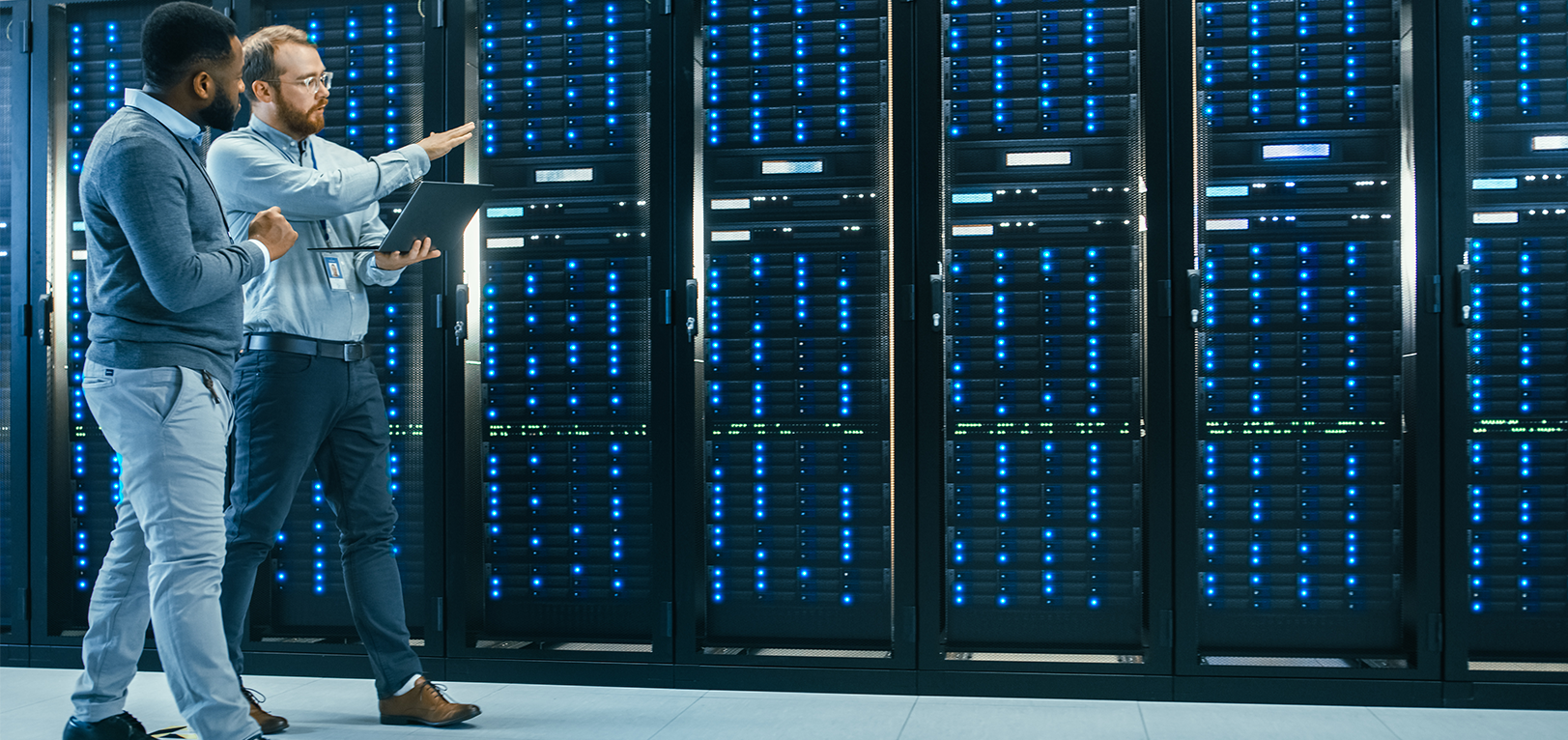 data-center_0002_GettyImages-1131198259