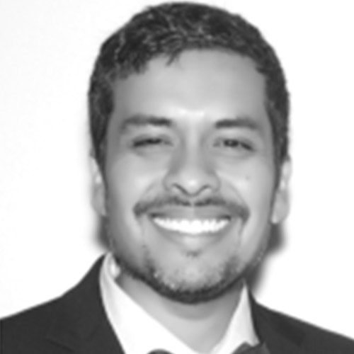 headshot_0002_IvanRamirez_Headshot