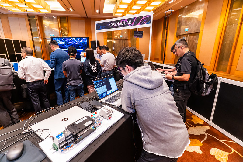 54468175492_5b1a438b69_c