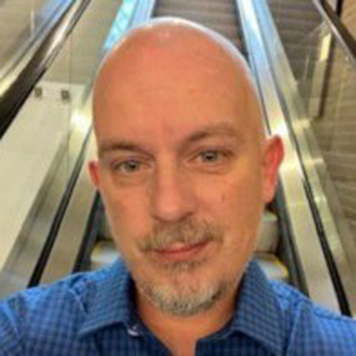 MatthewVanDoren_Headshot_Greenchip-sq